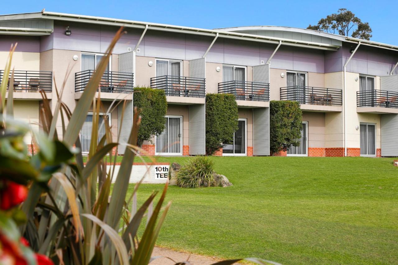 Springs Shoalhaven Nowra Motel Exterior photo