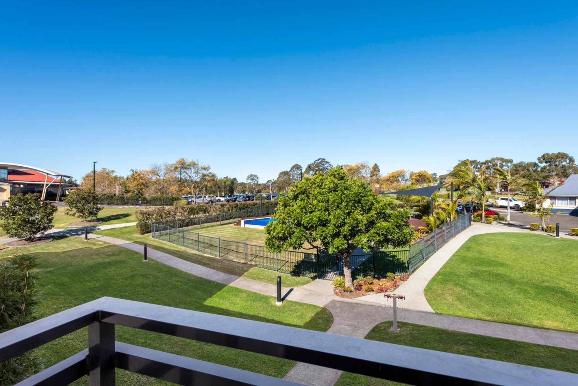 Springs Shoalhaven Nowra Motel Exterior photo
